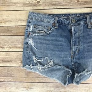 AEO Demin High Waist Destroyed Shorts Size 8